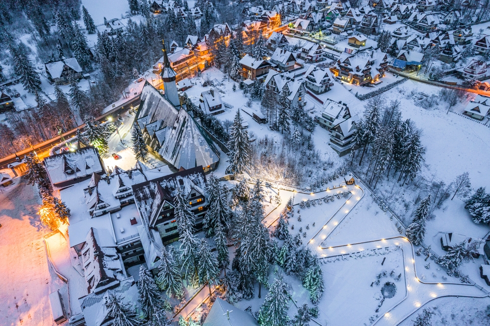 ADVENT ZAKOPANÉBAN ÉS BÁRTFÁN utazás ajánlat - Z(s)eppelin