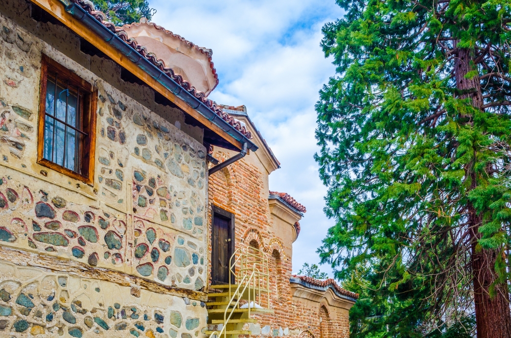 A képen látható épület a bolgár ortodox Bojana-templom.  - Z(s)eppelin utazás